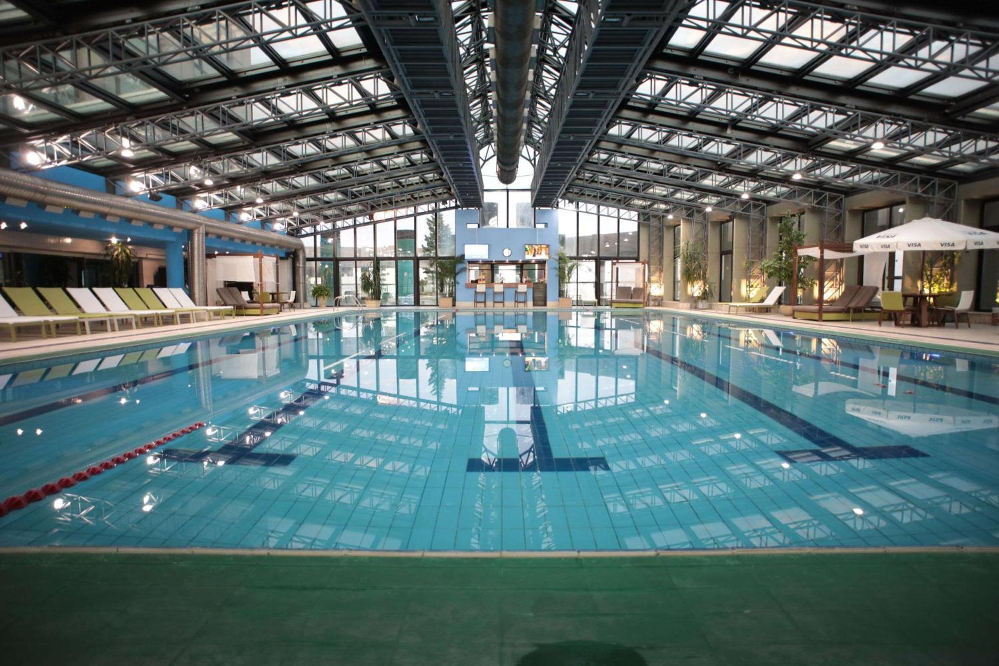Radisson Montevideo Victoria Plaza Hotel Exteriér fotografie Swimming pool